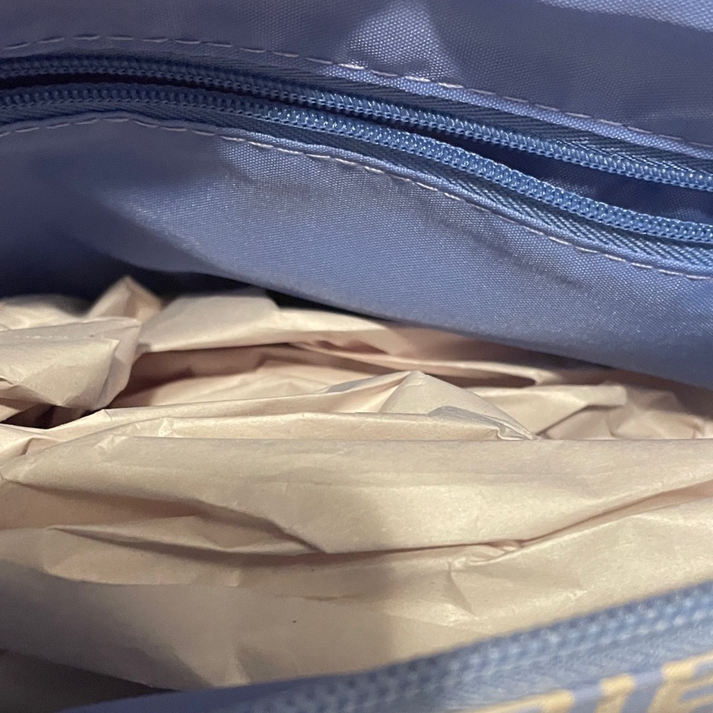 Cosmetic Bag - Cream and Blue - Picture 4 of 5